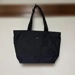 Item thumbnail for item f5bf3c24-aeb2-4855-bbc3-8c2c36352710