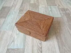 アウトレット品●箱ティッシュケース●無地●アタ●バリ島●1103.7
