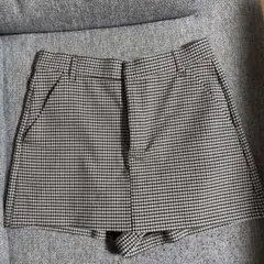 ZARA チェック柄 ショートパンツ Sサイズのサムネイル