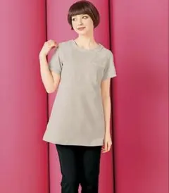 【マリークワント】Mサイズ エステユニフォーム チュニック 制服 クリニックのサムネイル
