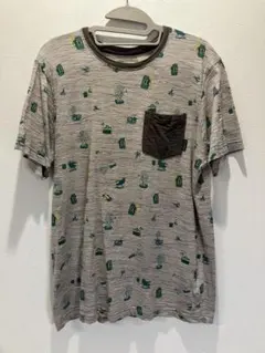美品★Columbia レギュラーフィット ポケットTシャツ L キャンプ道具柄のサムネイル