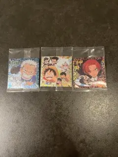 ワンピースウエハースシール30枚セット＋おまけ付き