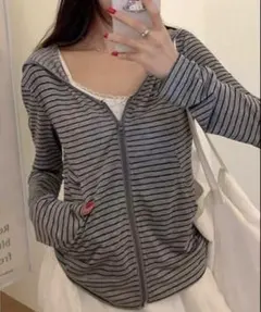 SHEIN ボーダー柄 ジップアップパーカー M