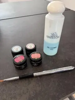 【値下げOK】SHINYGEL ネイルセット ジェル4色＋クリーナー＋ブラシ付き