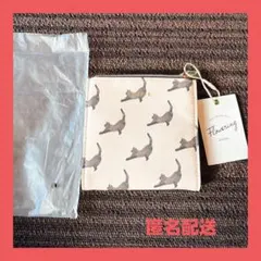 新品未使用品★タグ付き★フラワーリング★サニタリーポーチ★ねこ