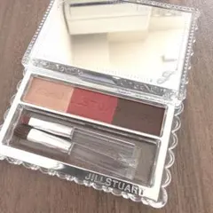 Item thumbnail for item 98357adf-2071-4a7b-afbf-e63996fb490e