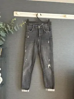 ZARA スキニージーンズ