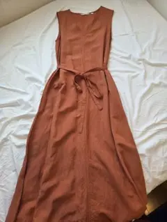 UNIQLO ノースリーブ ワンピース