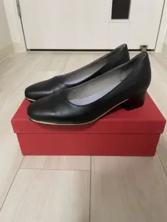 オリエンタルトラフィック　黒 ミドルヒール パンプス