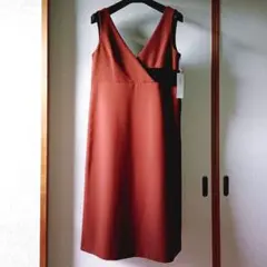 訳あり！新品タグ付き　秋冬ロングワンピース　お直し出来る方用　とても素敵です！