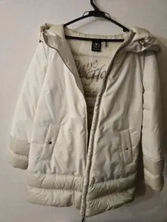 Cape Horn アイボリー フード付きダウンジャケット