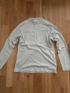 モックネック グレー