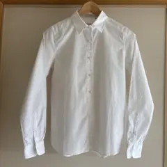 ドレスシャツ　パールボタン