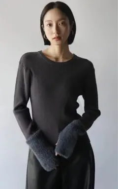 【新品未使用】RADIATEファースリーブリブトップス（チャコールグレー）