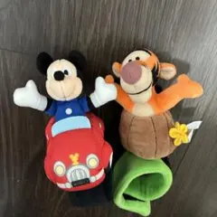 ミッキーマウス　ティガー 腕につける　ハンドバンド　アームバンド　ぬいぐるみ