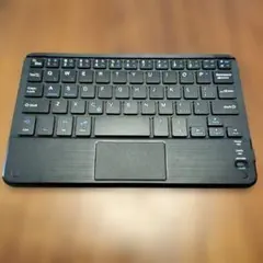 【中古】充電式Bluetooth 英語配列キーボード タッチパッド付き