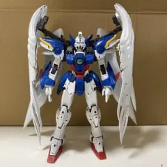 【ジャンク】　MG ウイングガンダムゼロ　完成品　ガンプラ　ガンダムのサムネイル