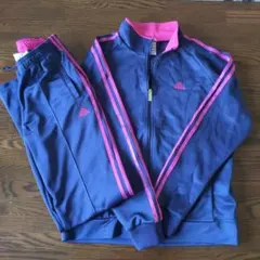 アディダス　ジャージ上下セット