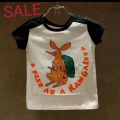 nadadelazos　FREE AS A KANGAROO Tシャツのサムネイル