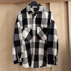 黒チェック 長袖シャツ
