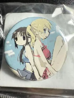 つくみず展 少女終末旅行 缶バッジ 砂漠 チト ユーリ - メルカリ