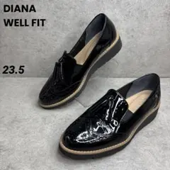 美品！DIANA ダイアナ WELLFIT エナメル タッセル ローファー 黒