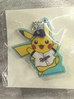 中日ドラゴンズ　オリジナル ポケモンオーロラアクリルキーホルダー