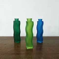 Item thumbnail for item ad2ec15f-4078-4a74-af8b-173810c848ae