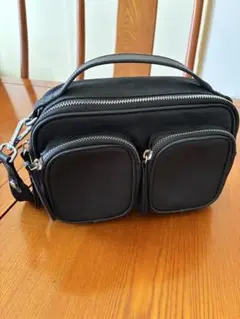 H/M ナイロンショルダーバッグ