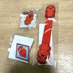 M!LK シャカレボ カプセルトイ ピンバッジ バンド アクリルキーホルダー
