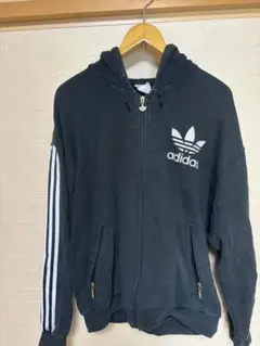 adidas パーカー　ブラック