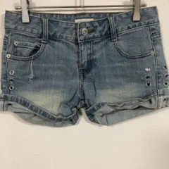 【LIZ LISA】(M)デニムショートパンツ/サイドアイレット付き/刺繍