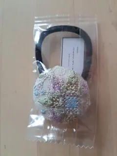 刺繍入り多色ヘアゴム