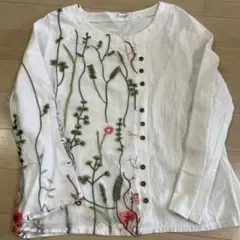 長袖トップス　刺繍　XL