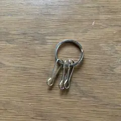 キーホルダー　3連　シルバー　キーリング