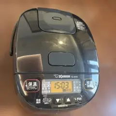 ZOJIRUSHI NL-BX05 炊飯器 3合炊きのサムネイル