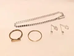 ゴールドリング　シルバーブレスレット　ピアス　アクセサリー