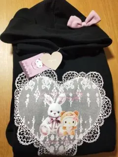 新品タグ付き☆マジョレッティ×キティちゃんコラボ☆耳リボン付きロングパーカー