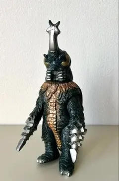 サンガッツ本舗《ドラコ》 ソフビ 円谷怪獣総進撃 ソフビ レッドマン