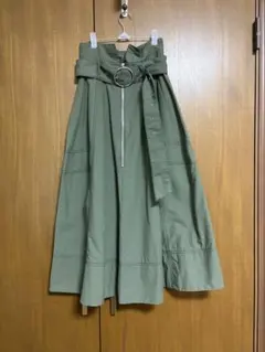 カーキ フロントジップ フレアスカート ベルト付きのサムネイル