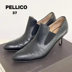 PELLICO ブラック ポインテッドトゥ フラットシューズ - メルカリ
