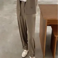 Item thumbnail for item 6b21f82f-f7ef-4d94-817d-3924f3d7f59f