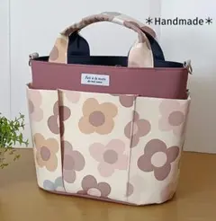 ハンドメイド★ポケットいっぱいトートバック★帆布×キュートフラワー柄