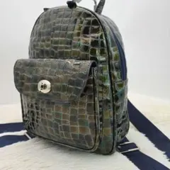 [極美品] コッコフィオーレ　リュック　クロコ型押し　エナメル　ターンロック