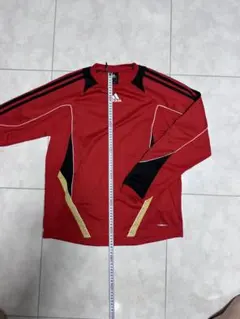 adidas ロンT O