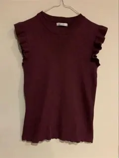 ❤︎ INGNI ❤︎ イング フリルノースリーブニット リブニットのサムネイル