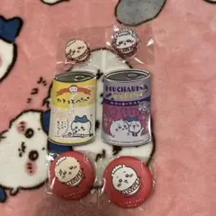 ちいかわ 缶バッジ、アクリルスタンド