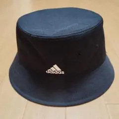 adidas バケットハット 黒