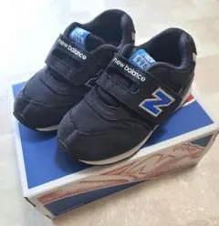 new balance スニーカー 996 ブラック×ブルー 16m