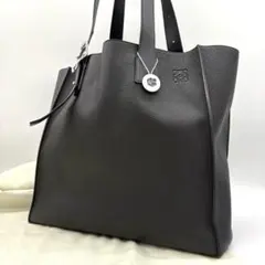 【極美品】ロエベ　バックルトート　バッグ　アナグラム　ロゴ型押し　レザー　黒